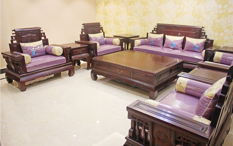 伟德体育官网1号沙发